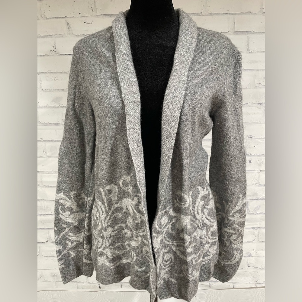 EUC Benedetta B. Women’s Medium Gray & White Wool & Cashmere Cardigan